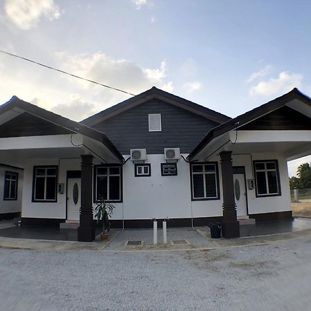 Twin Homestay D Kuala Terengganu Extérieur photo